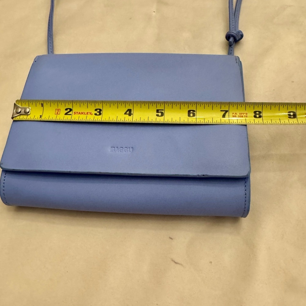 EUC! BAGGU Leather Compact Purse - Picture 15 of 16
